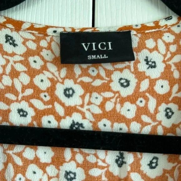 Vici | Wrap Dress | White Floral/Pumpkin Orange | size S - Picture 3 of 8
